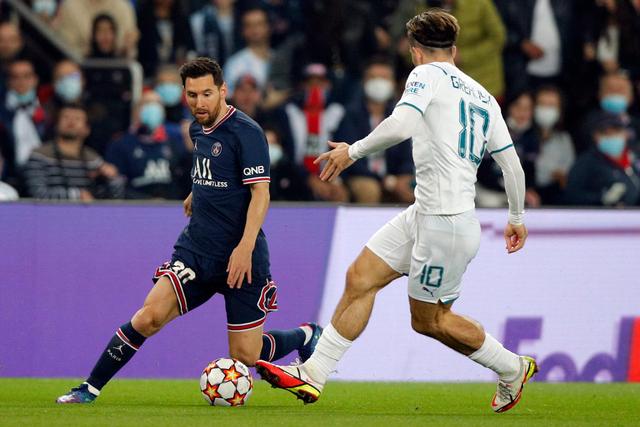 杨鸣：这些年我们经历足够多 今晚玩儿命打好